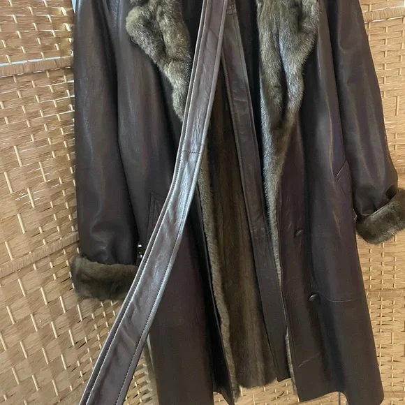 Brown Leather Jacket with Faux Fur Trim - Picture 4 of 11